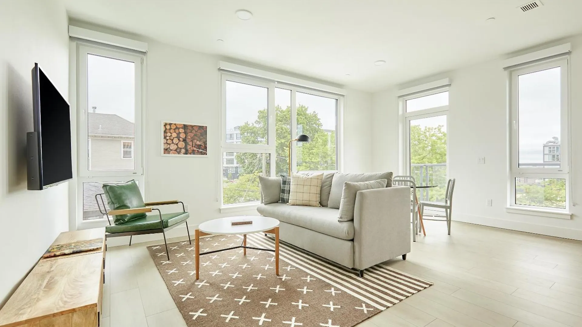 Sonder At Solis location